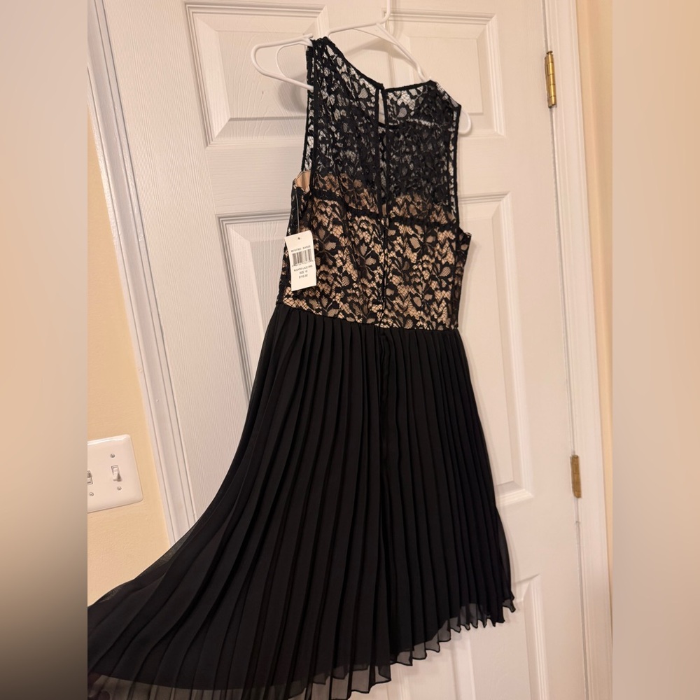 Fifth Park Cocktail Dress Size 10 NWT